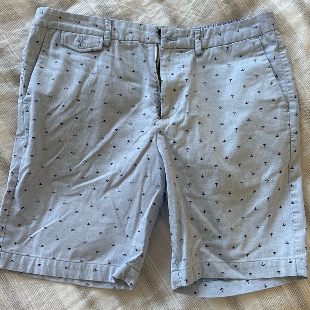 Postmark men’s 36” waist shorts